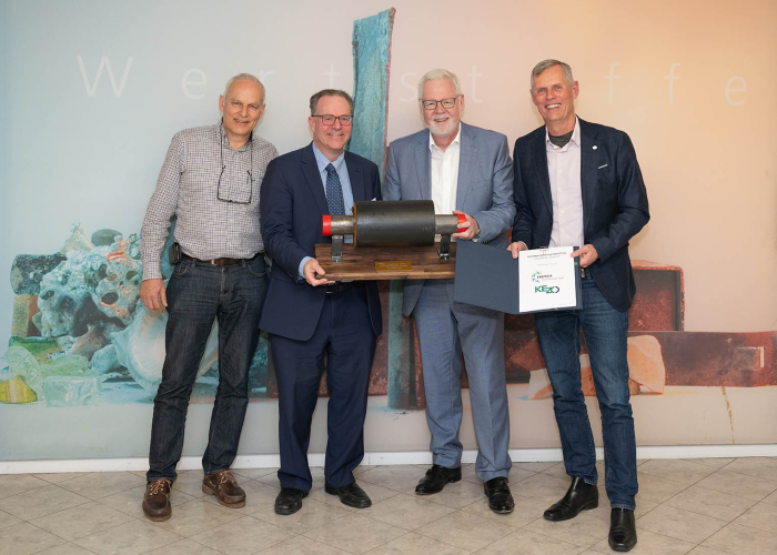 KEZO übergibt Hinwiler Fernwärmenetz an Energie Zürichsee Linth AG